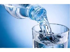 如何鑒別桶裝水質(zhì)量？